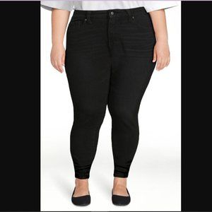 Time and Tru Women's High Rise Curvy Jeans